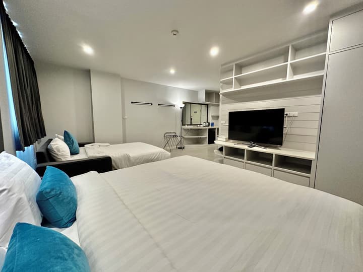 The Crib Patong