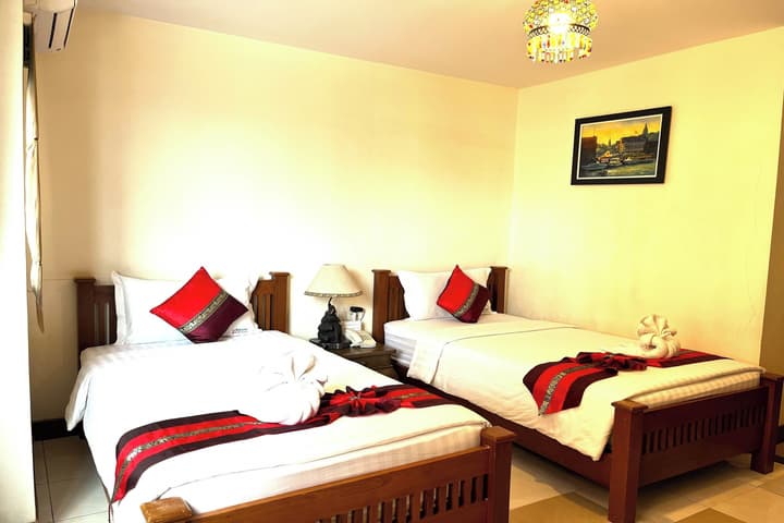 Aiyaree Place Hotel