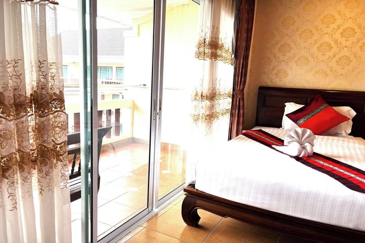 Aiyaree Place Hotel