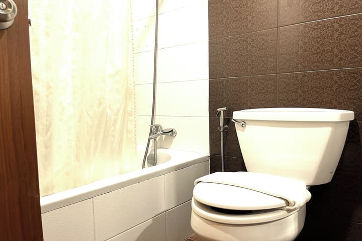 Aiyaree Place Hotel