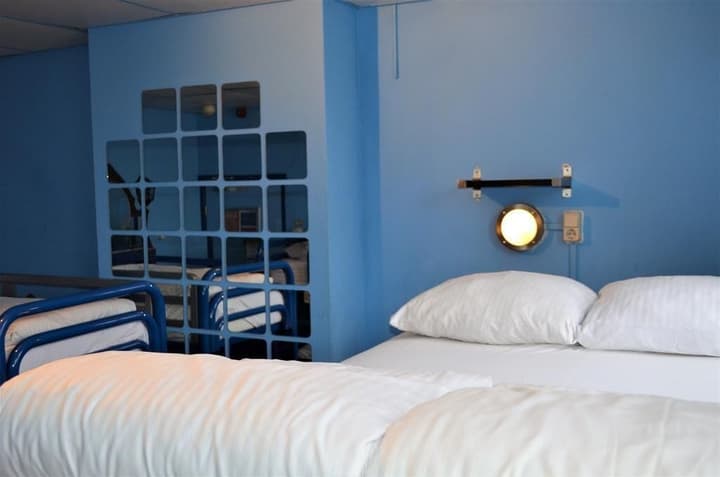 The Flying Pig Uptown Hostel