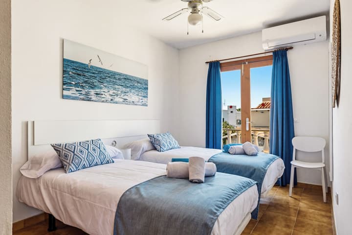 Apartamentos Mar Blanca