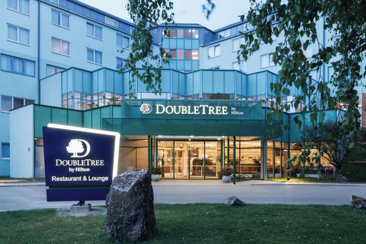 DoubleTree by Hilton Vienna Bosei