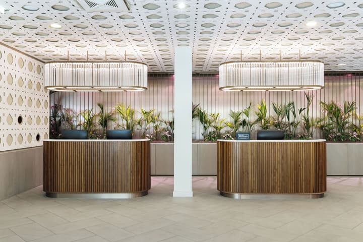 DoubleTree by Hilton Vienna Bosei