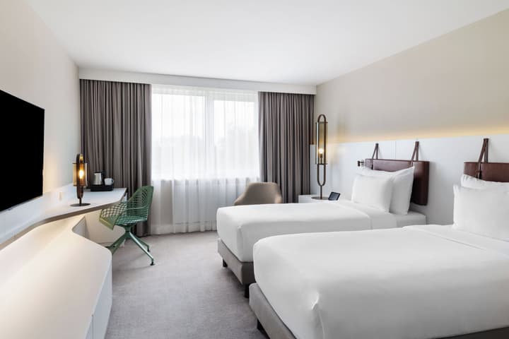 DoubleTree by Hilton Vienna Bosei