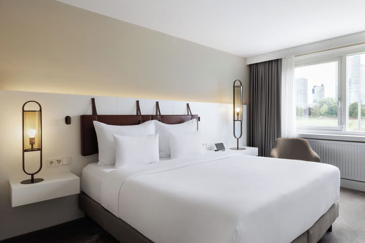 DoubleTree by Hilton Vienna Bosei