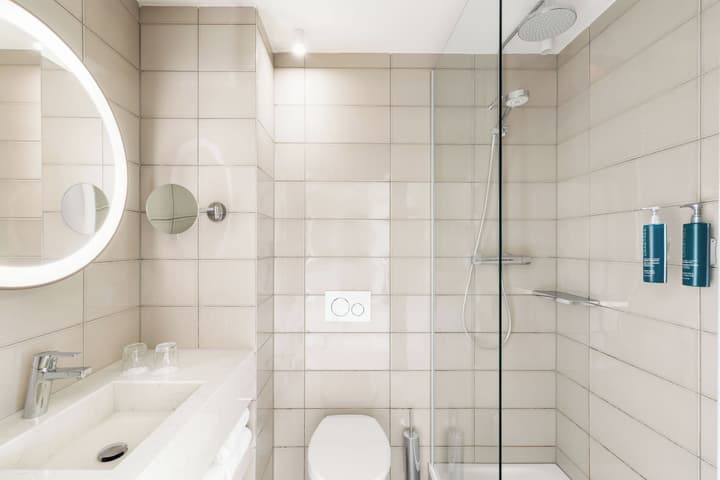 DoubleTree by Hilton Vienna Bosei