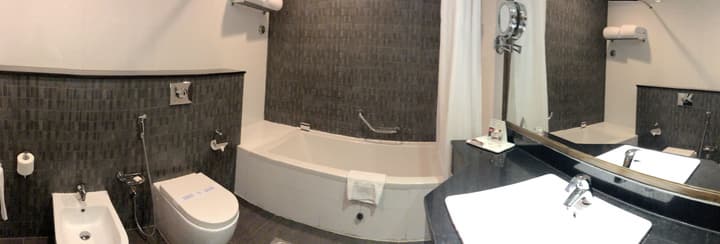 Ramada by Wyndham Abu Dhabi Corniche