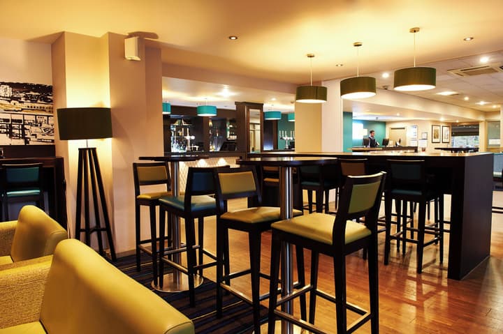 Holiday Inn Express Manchester Airport by IHG