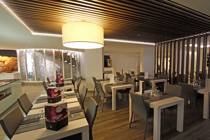 BG Hotel Pamplona