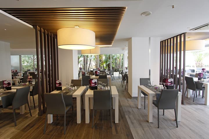 BG Hotel Pamplona