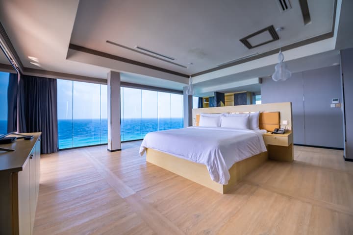 Swarn by Hawks Hotels Kamadhoo Baa Atoll