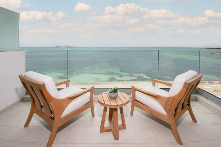 Goldwynn Resort & Residences