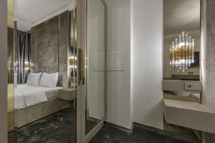 St.Palace hotel