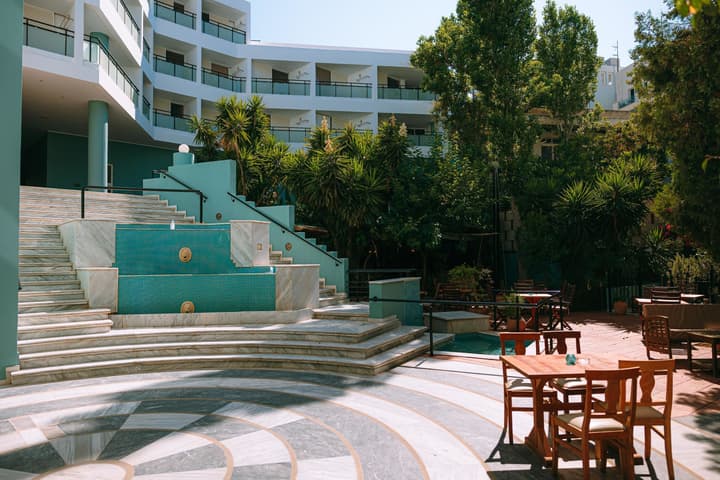 Santa Marina Unique Hotel