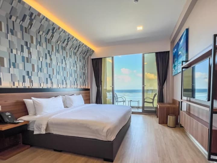Triton Prestige Seaview and Spa