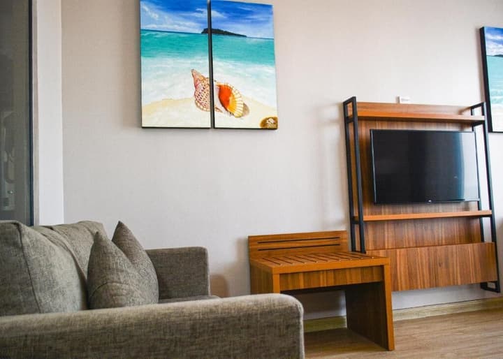 Triton Prestige Seaview and Spa