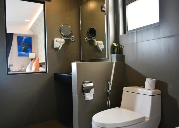 Triton Prestige Seaview and Spa