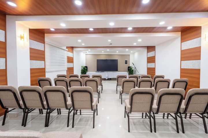 Melina Hotel