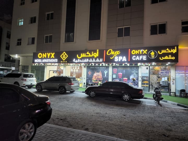 ONYX HOTEL APARTMENTS