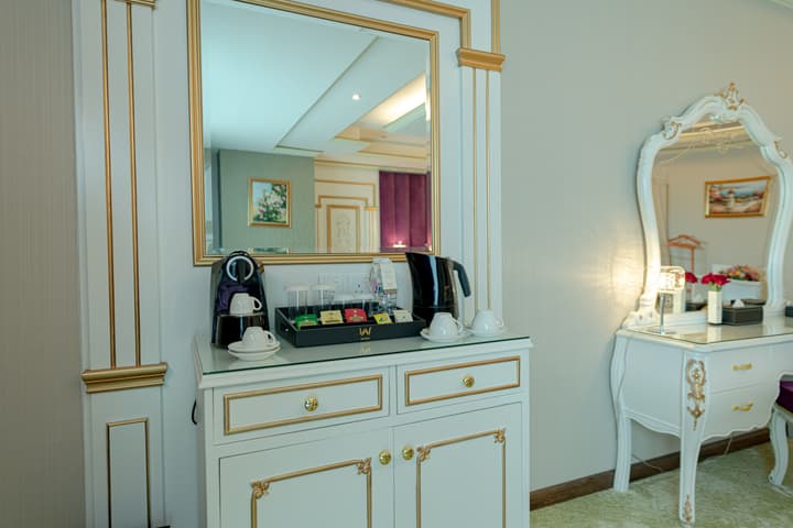 WA hotel