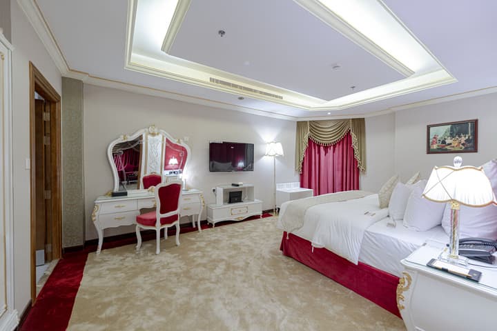 WA hotel