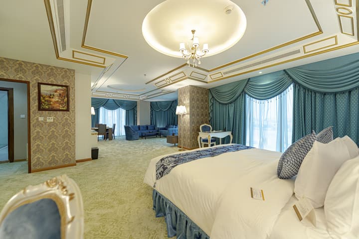 WA hotel