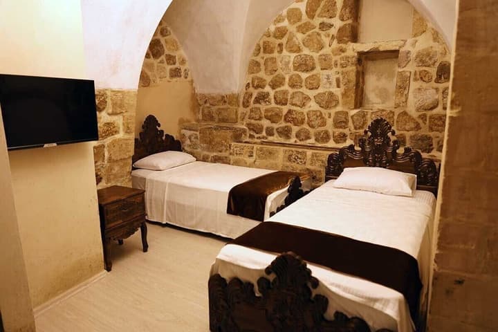 MARDİN BEY KONAĞI
