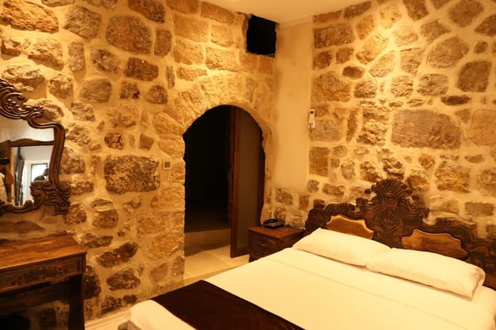 MARDİN BEY KONAĞI