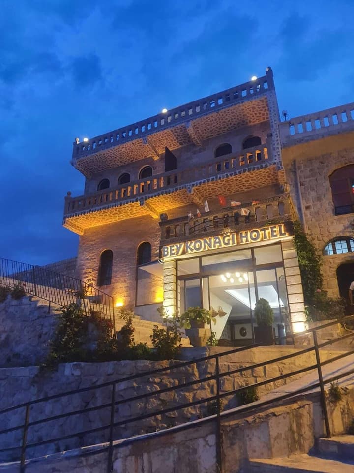 MARDİN BEY KONAĞI