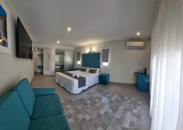 Hotel Clopy Rocamar
