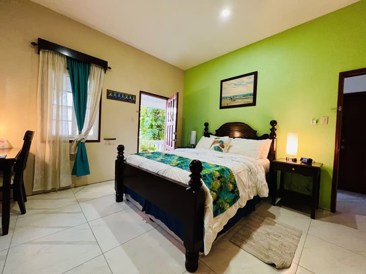 One South Place Hotel