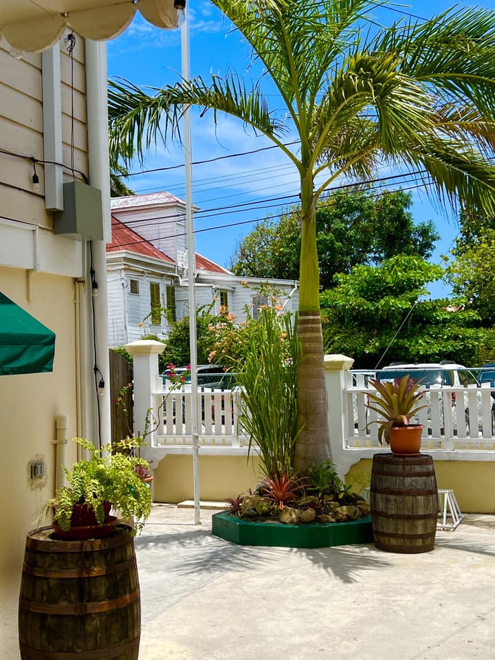 One South Place Hotel