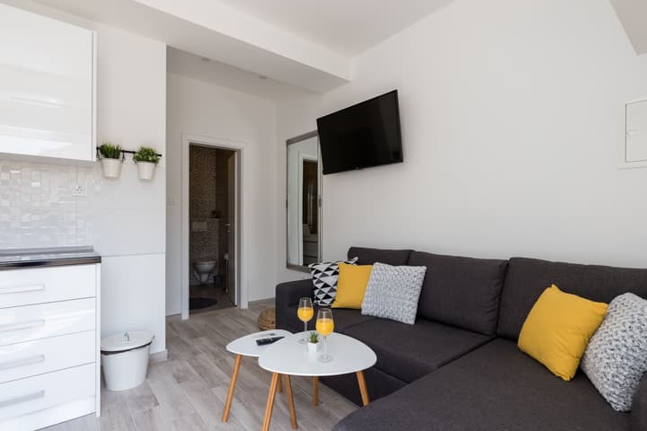 Apartments Siblings - New