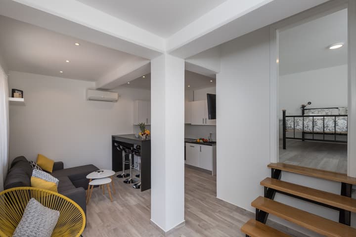 Apartments Siblings - New