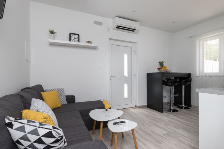 Apartments Siblings - New