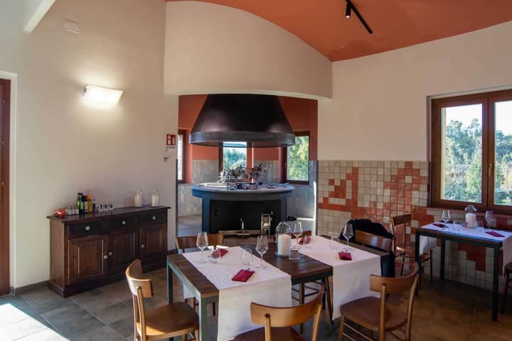 S'ena Hotel