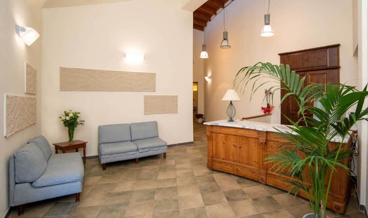 S'ena Hotel