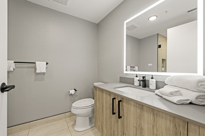 Coda on Half, a Placemakr Experience - Navy Yard