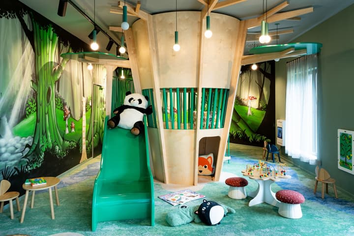 Moxy Paris Val D’Europe