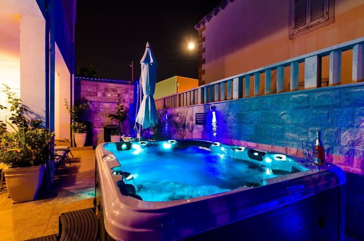 Villa Aura - Adult Only