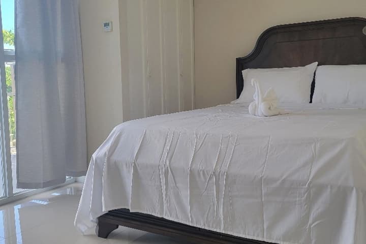Ornella Villa - 2-br Apartment - Pool - Parking