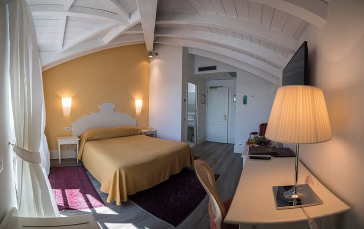 Hotel Cannero Lakeside Resort
