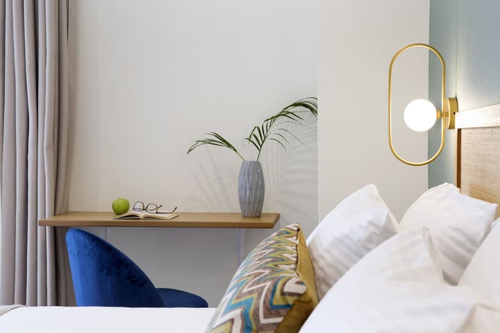 Hypnos Inn Athens