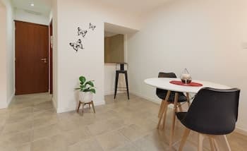 ISLA BONITA SUITES