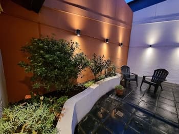 ISLA BONITA SUITES