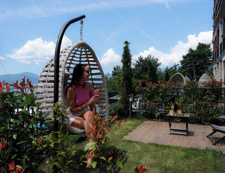 Bayview Hills Luxury Residences