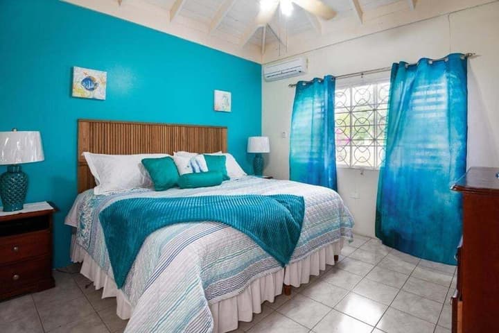 Yancey Largo Villa Perfect Jamaica Ironshore Getaway w Private Pool and Onsite Staff Services by RedAwning