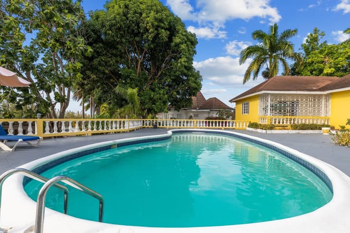 Yancey Largo Villa Perfect Jamaica Ironshore Getaway w Private Pool and Onsite Staff Services by RedAwning
