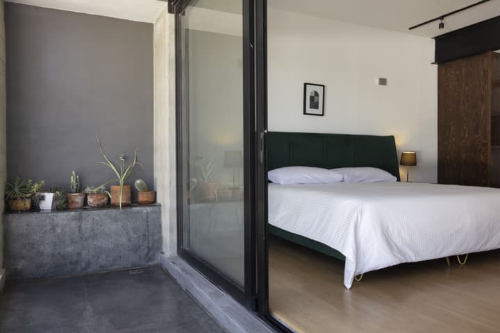 El Doce by Homi Rent